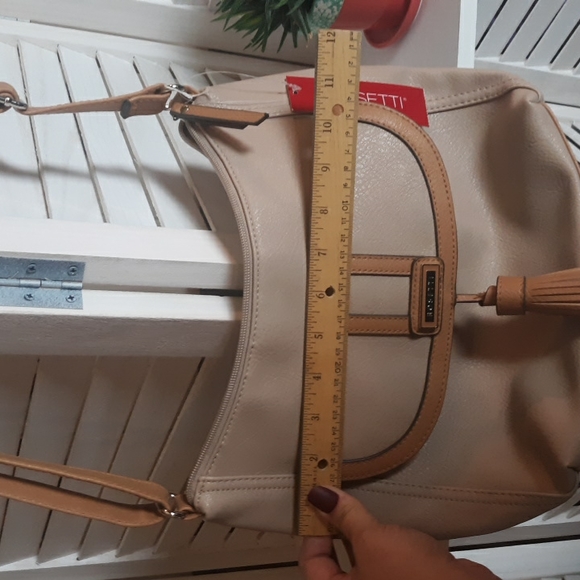 NWT Rosetti Purse with Tassle - Picture 3 of 10